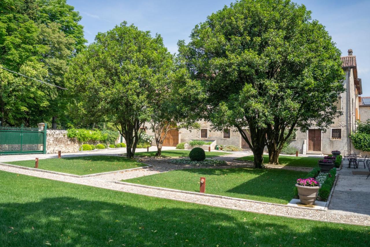 Villa Dafne Valpolicella B&B Adults Only, No Smoking, No Pets Sant'Ambrogio di Valpolicella Ngoại thất bức ảnh